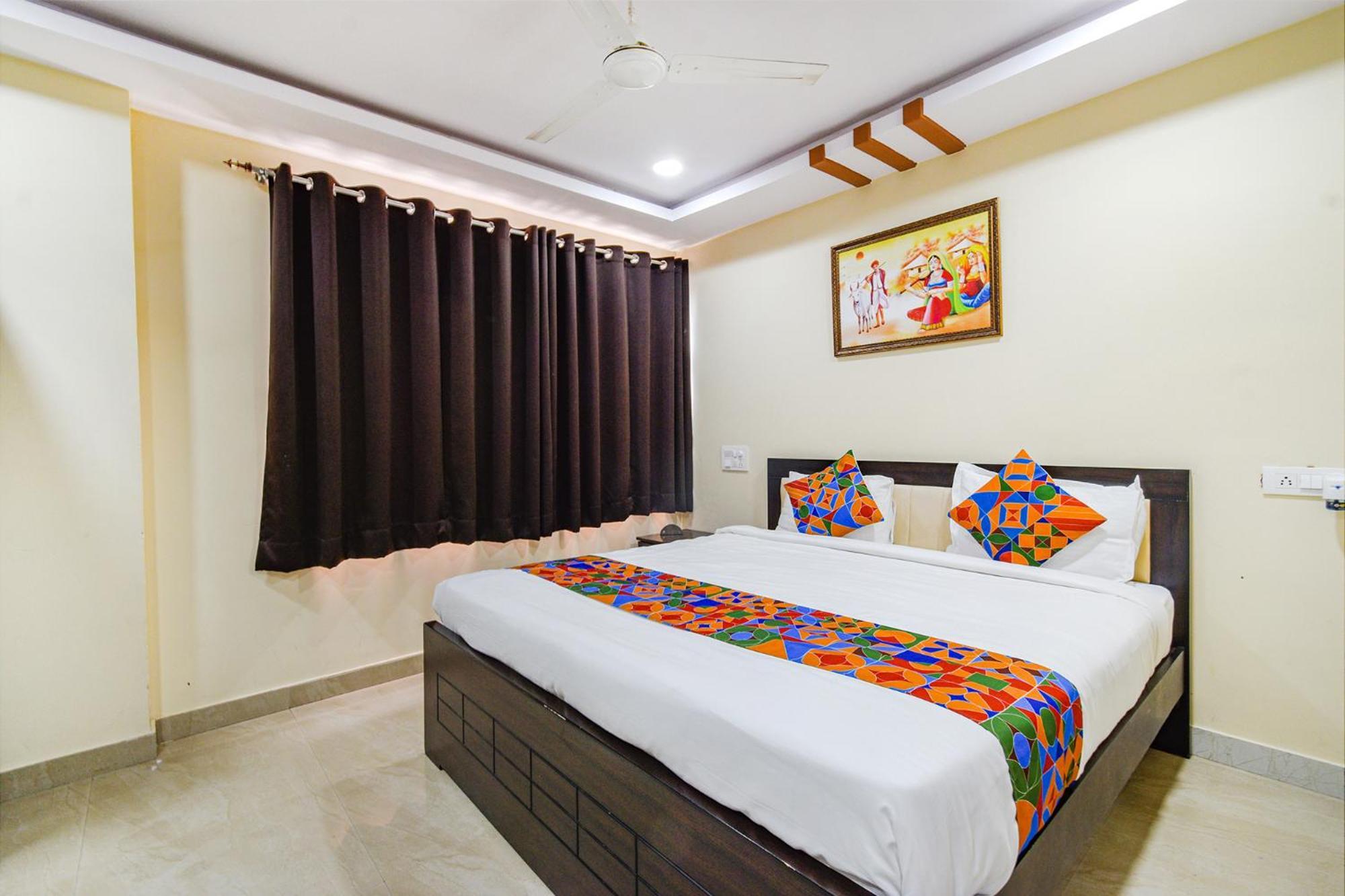 Fabhotel N Residency, Hitech City - 350M From Yashoda Hospital, Hitech City Хайдарабад Экстерьер фото