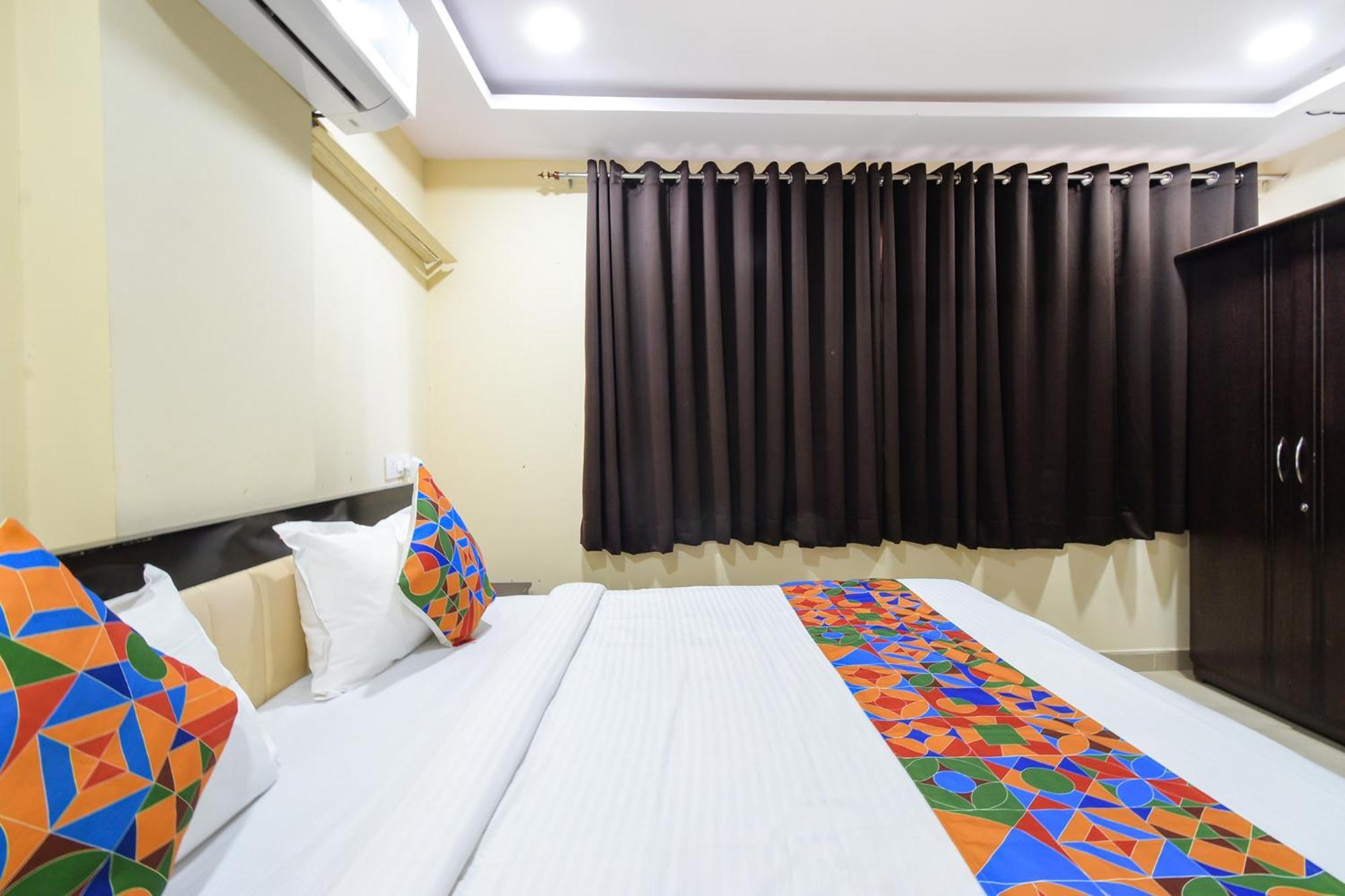 Fabhotel N Residency, Hitech City - 350M From Yashoda Hospital, Hitech City Хайдарабад Экстерьер фото
